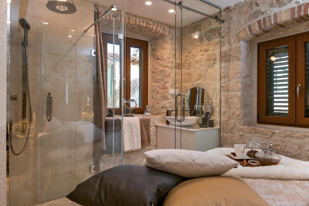 Luxury Studio Apartment Eminence Split In The Old Center Of Split On Pjaca Square Zewnętrze zdjęcie