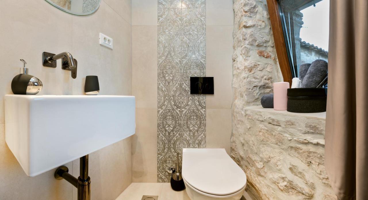 Luxury Studio Apartment Eminence Split In The Old Center Of Split On Pjaca Square Zewnętrze zdjęcie